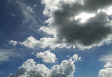 普吉岛的云朵图片
