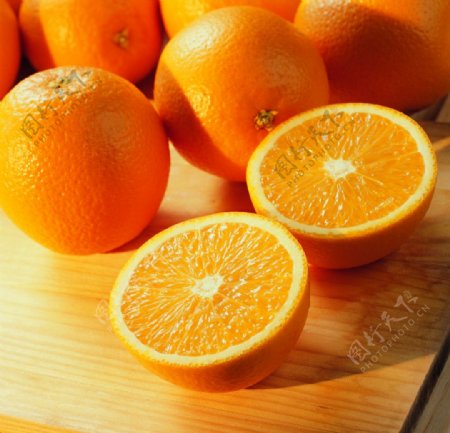 切半柳橙图片