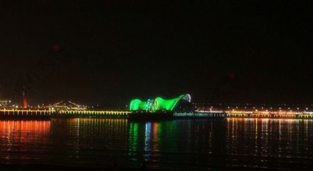 青岛奥体中心夜景图片