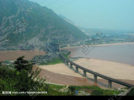 黄河桥图片