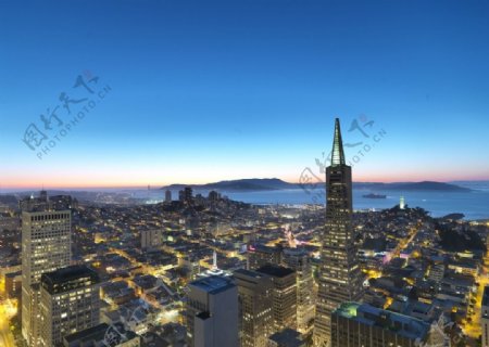 旧金山黄昏俯瞰图片