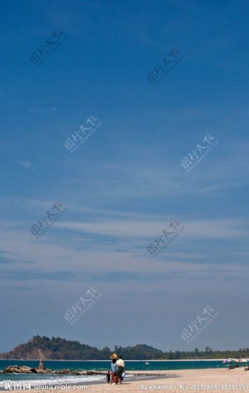 纳波利海滩午后图片