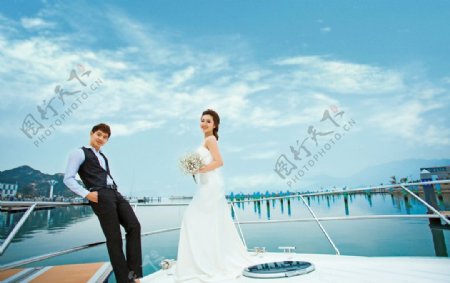 游艇婚纱照图片