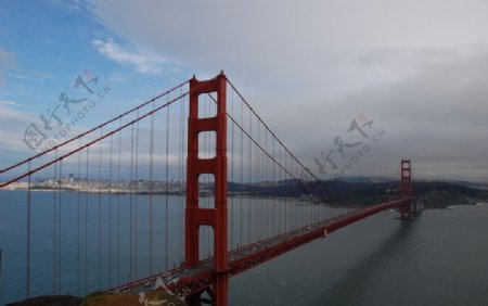 旧金山雄伟漂亮的金门大桥图片