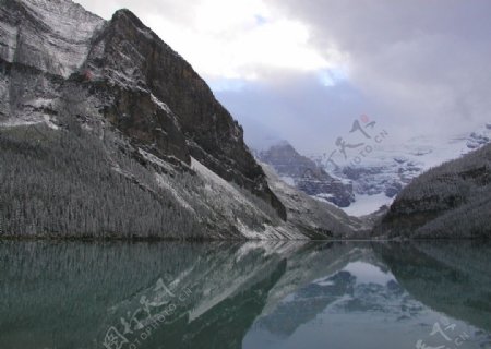 加拿大路易絲湖图片