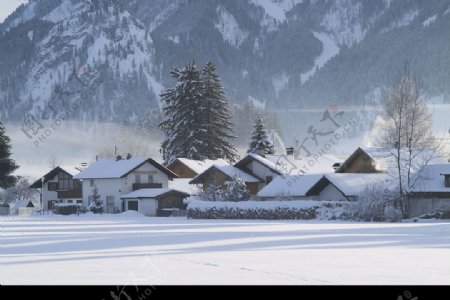 歐洲建築雪景图片