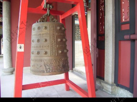 台北三級古蹟台北孔廟儀門銅鐘图片