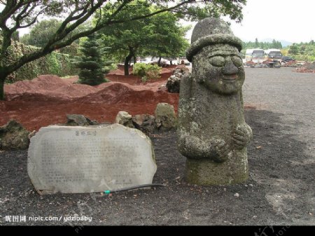 济洲岛的石头老公公图片