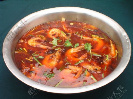 红油水煮虾图片