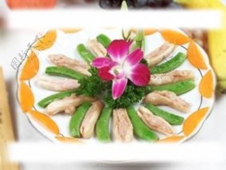 鹅肝酱焗酿鸡腿菇图片