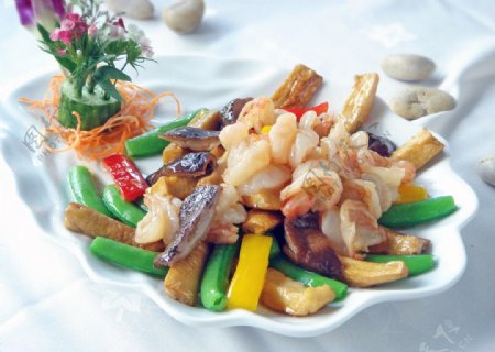 蜜豆灵菇炒虾仁图片