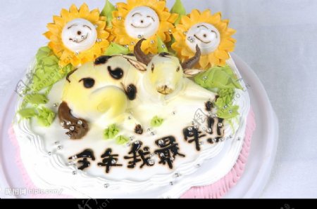 蛋糕可乐猫奶油水果蛋糕图片
