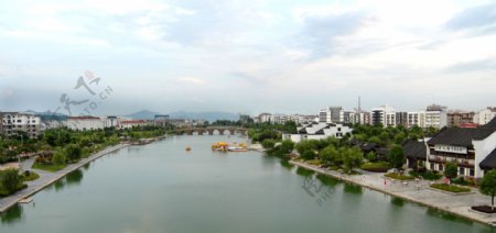 清溪河畔图片