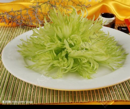 中华美食菊花西芹图片