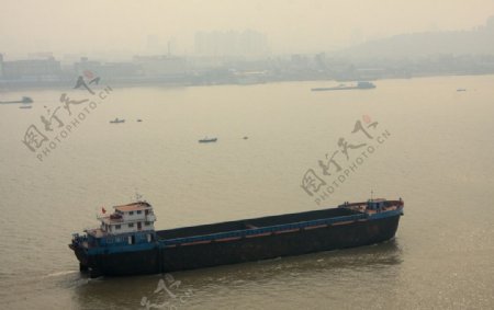 长江货轮图片