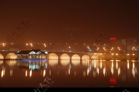 曲江湖桥图片
