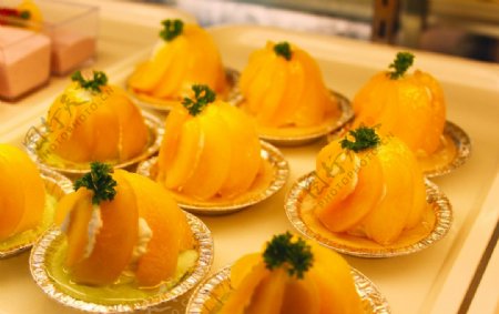 甜点芒果小蛋糕图片