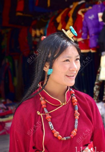 西藏女孩图片