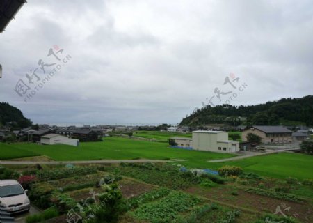 田野村落图片