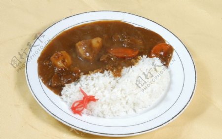 牛肉咖喱饭图片