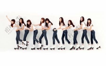 美女溜冰广告图图片