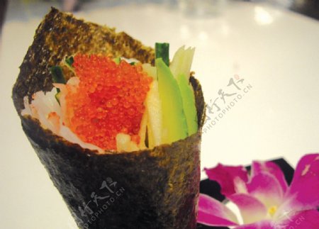 蟹籽寿司手卷图片