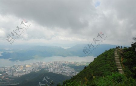 梧桐山风景图片