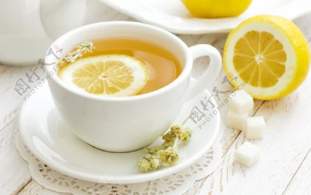 一杯柠檬茶图片