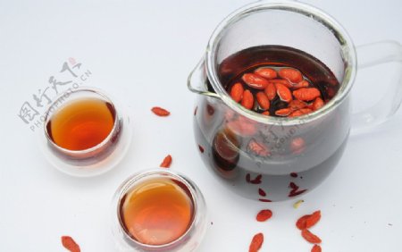 枸杞红枣普洱茶图片
