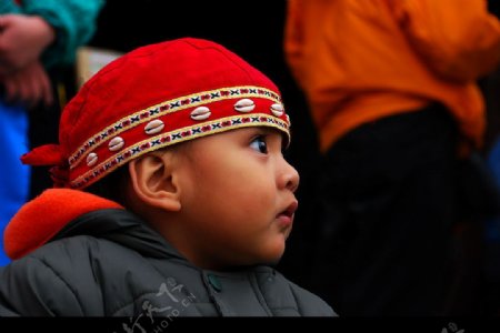 可愛的原住民小孩图片