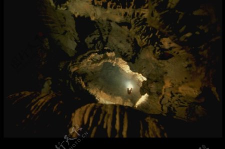 洞穴0022