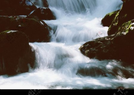 山溪瀑布0052