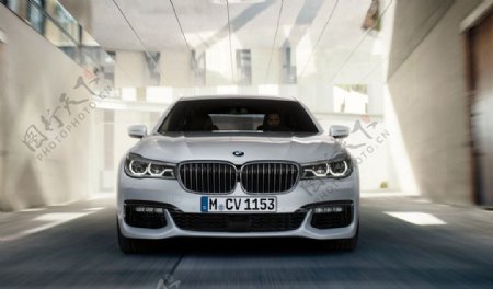 全新BMW7系白色