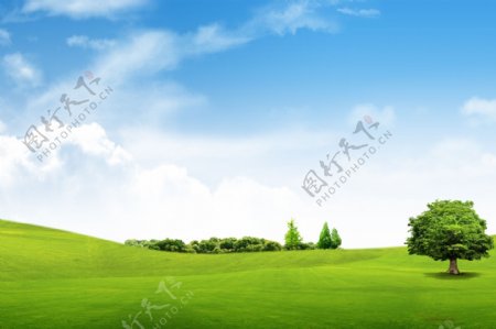 绿色环保蓝天白云草地
