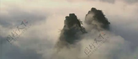 仙境山峰云雾缭绕自然风光美景高清实拍视频素材