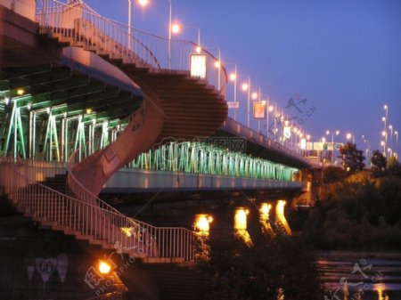 华沙大桥Gdanski暮光之城2.JPG