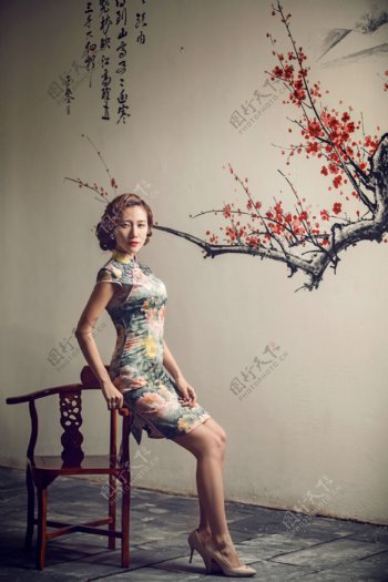 中式古典旗袍新娘图片