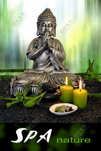 佛像和蜡烛图片