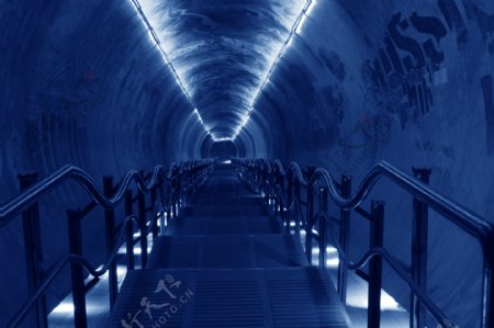 隧道梯子图片
