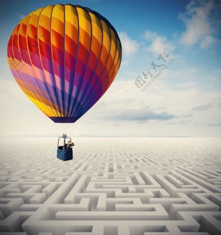 热气球迷宫图片