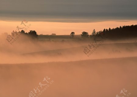 雾景摄影图片