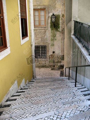 小巷的楼梯