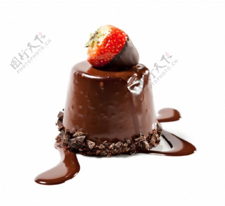 草莓巧克力甜品图片