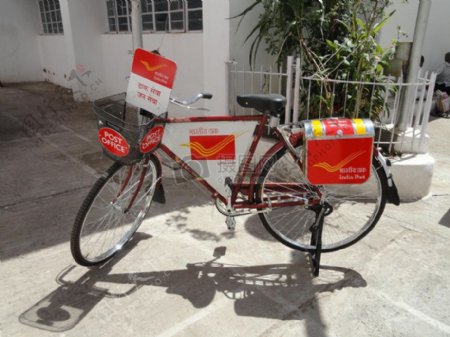 邮递员自行车