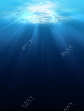 海底照射的阳光图片