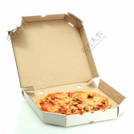 纸盒里的披萨图片