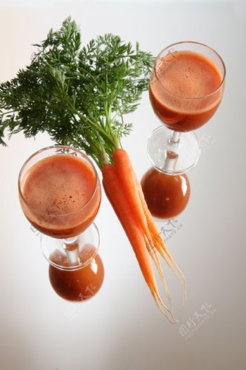红萝卜萝卜汁图片