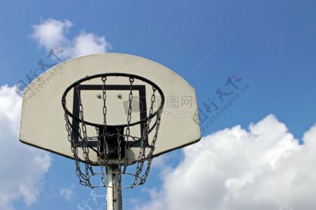 灰色的篮球框