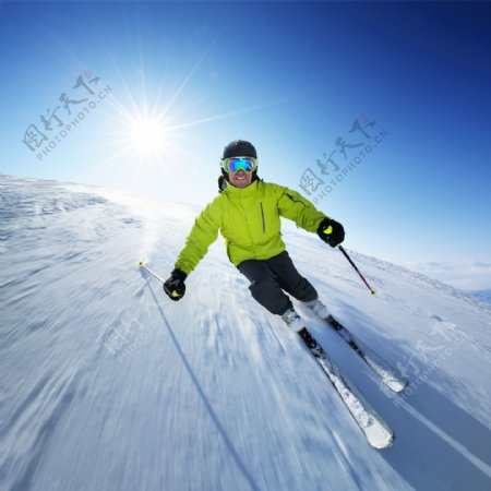 滑雪的人物