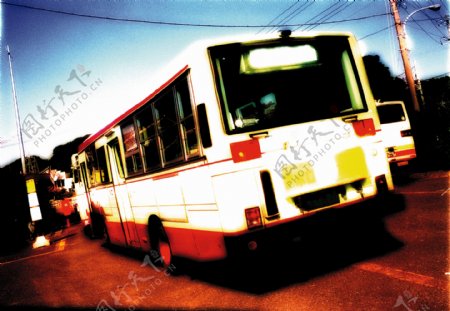 公共大巴汽车摄影图片